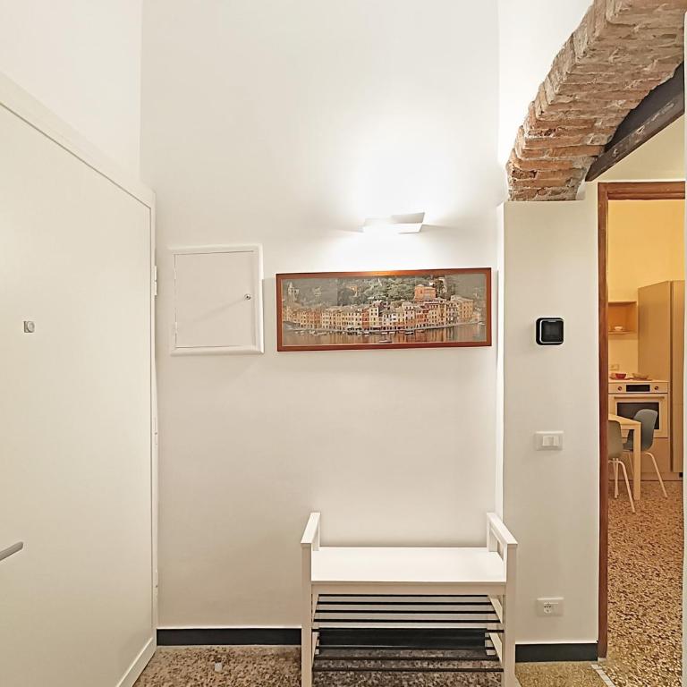 Ravecca Corner centro citta' - Appartamento con 2 Camere da Letto - 40