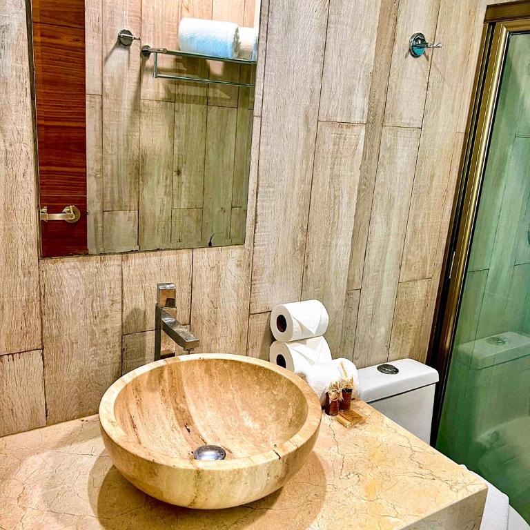 Beachside Apartments Cancun - Studio with Sea View - 7