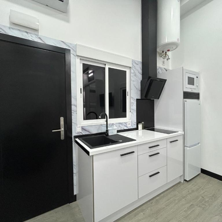 Cotrades 1 En San Blas-Canillejas - One-Bedroom Apartment - 4