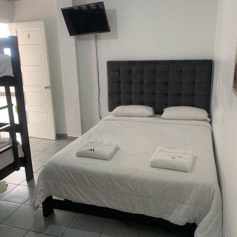 Hotel Pico Alto, La Planicie - Economy Quadruple Room - 9