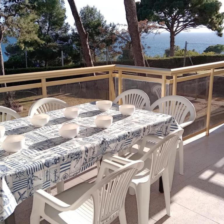Beach & Flowers Free Parking - Apartamento con vistas al mar - 6