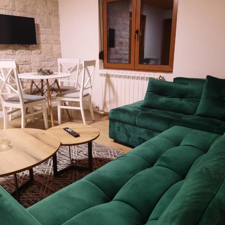 View of Durmitor - Apartment with Mountain View - 26