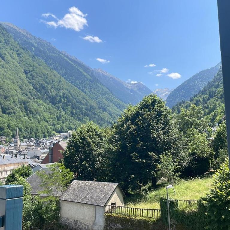 T2 Bixta eder, avec balcon et parking gratuit - Apartment mit 2 Schlafzimmern - 3