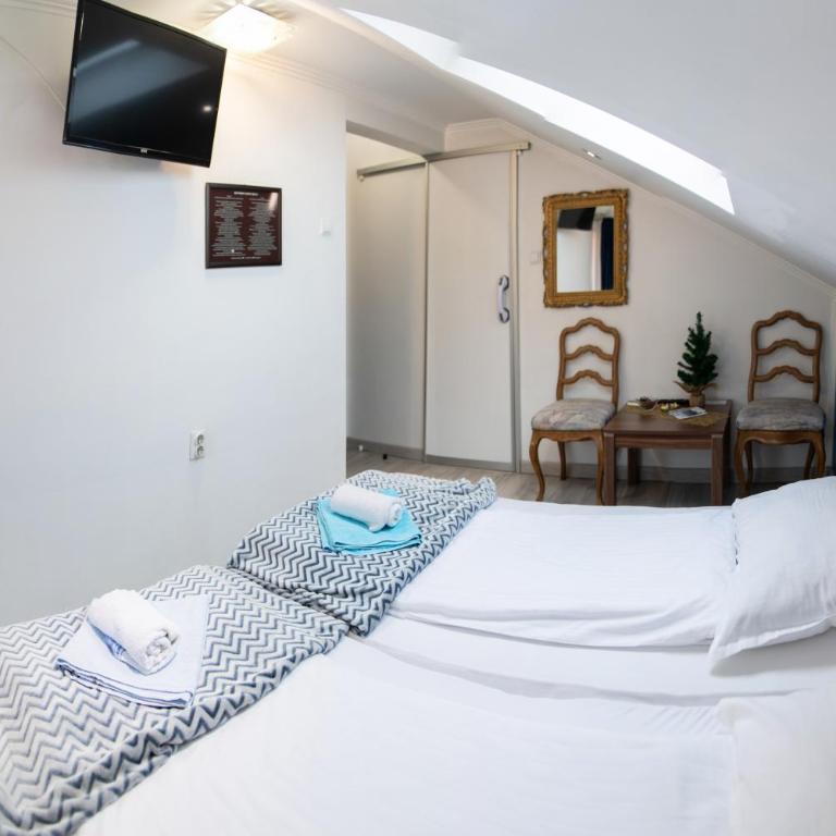 ĆIRO HOTEL -free parking - Deluks Soba sa Bračnim Krevetom (King-size) - 18
