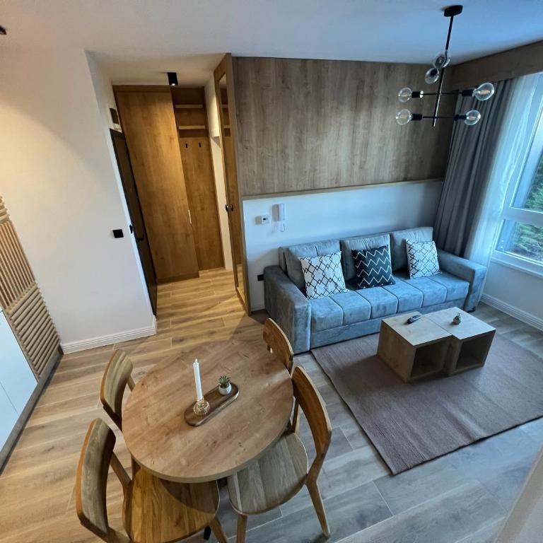 Villa Mont - Two-Bedroom Deluxe Apartment - 6