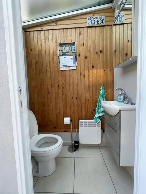 Charming City Home Near Downtown with Garage - Maison 2 Chambres - 11