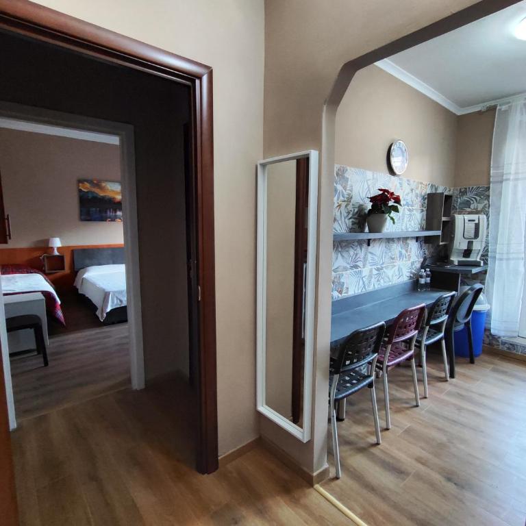 B&B Bella Garbatella - Camera Quadrupla con Bagno Privato - 6