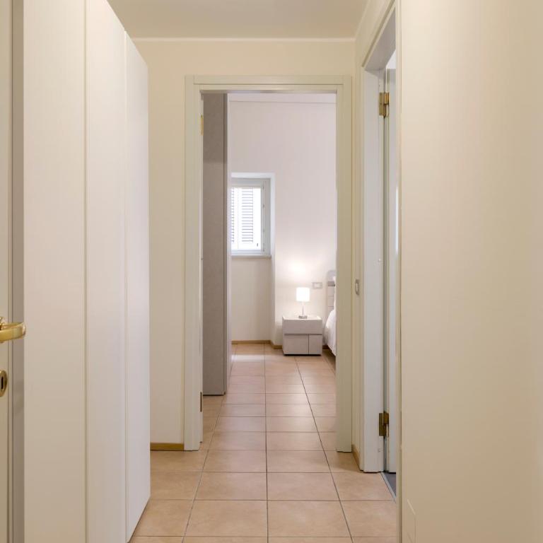 Domus Apartments Como - by Relais Di Giada - Appartamento con Balcone - 4