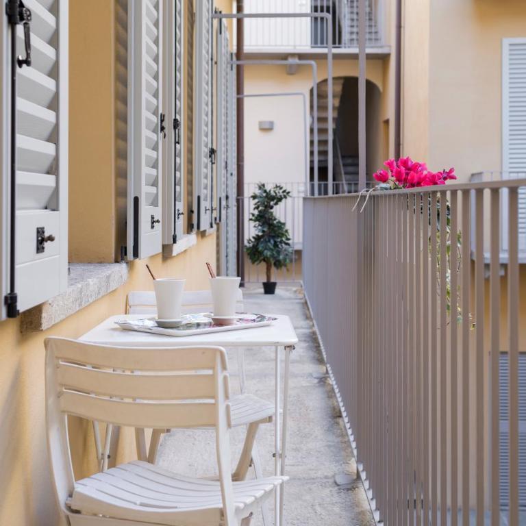 Domus Apartments Como - by Relais Di Giada - Appartamento con Balcone - 9