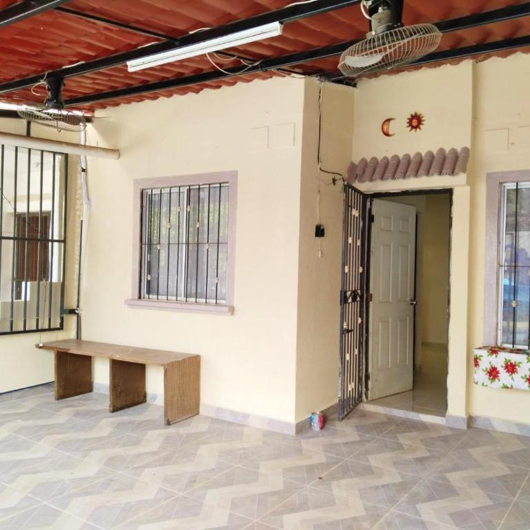 Estancia Viajera Misiones - 7 Min Malecón - Three-Bedroom House - 15
