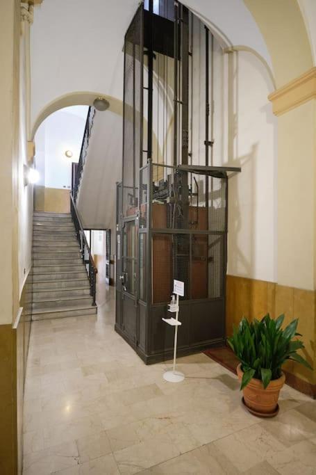 Lussuoso Appartamento nel Cuore del Centro Storico - Appartamento con 2 Camere da Letto - 26