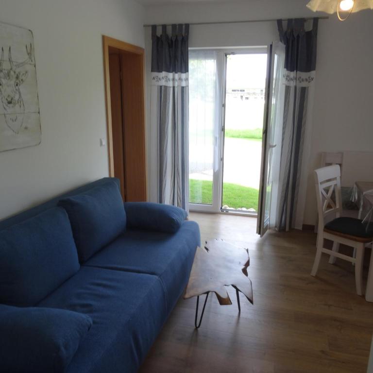 Gästehaus Erika - Chiemgau Karte - Apartment mit Terrasse - 1