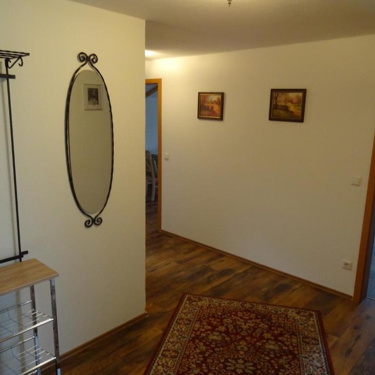 Gästehaus Erika - Chiemgau Karte - Apartment mit 2 Schlafzimmern - 9