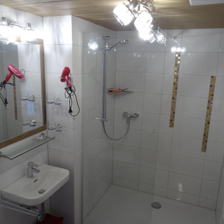 Gästehaus Erika - Chiemgau Karte - Deluxe Apartment - 6