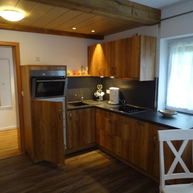 Gästehaus Erika - Chiemgau Karte - Apartment - Erdgeschoss - 3