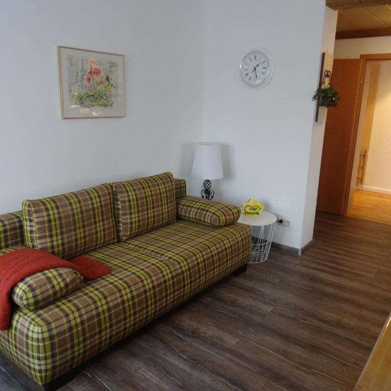 Gästehaus Erika - Chiemgau Karte - Apartment - Erdgeschoss - 2