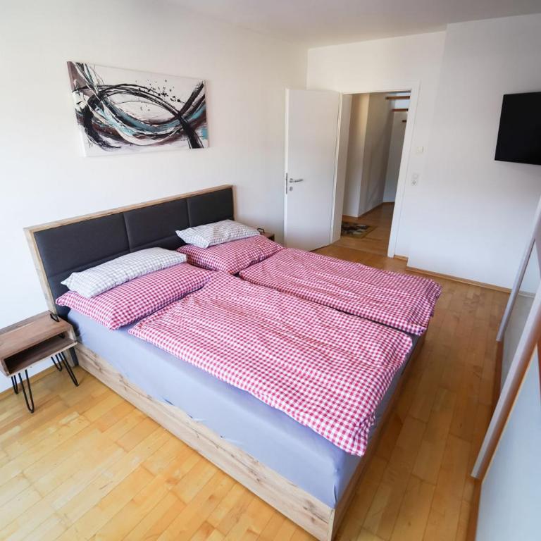 Schlafgut Küssler - 70m vom City Express - Apartment mit Seeblick - 15