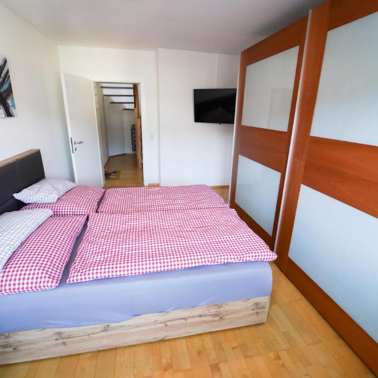 Schlafgut Küssler - 70m vom City Express - Apartment mit Seeblick - 16