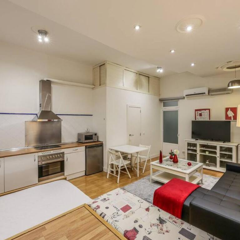 MyHouseSpain - Fantástico piso frente al Wizink - One-Bedroom Apartment - 11