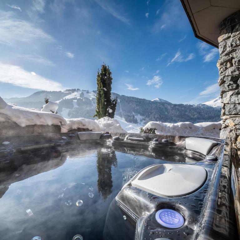 Chalet Omaroo Morzine - by EMERALD STAY - Chalet - 4