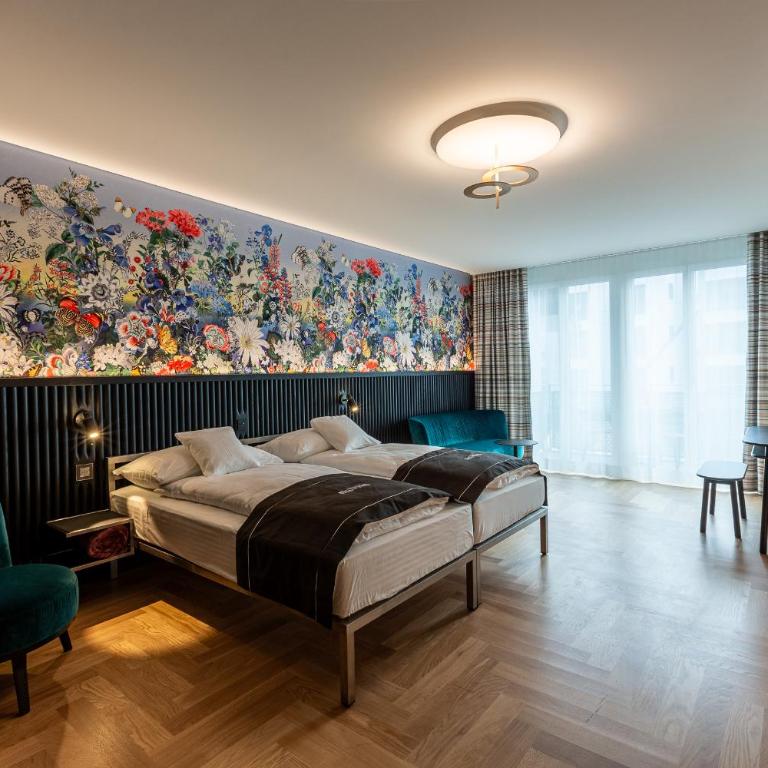 Boutique Hotel Bellevue - Deluxe Double Room - 1