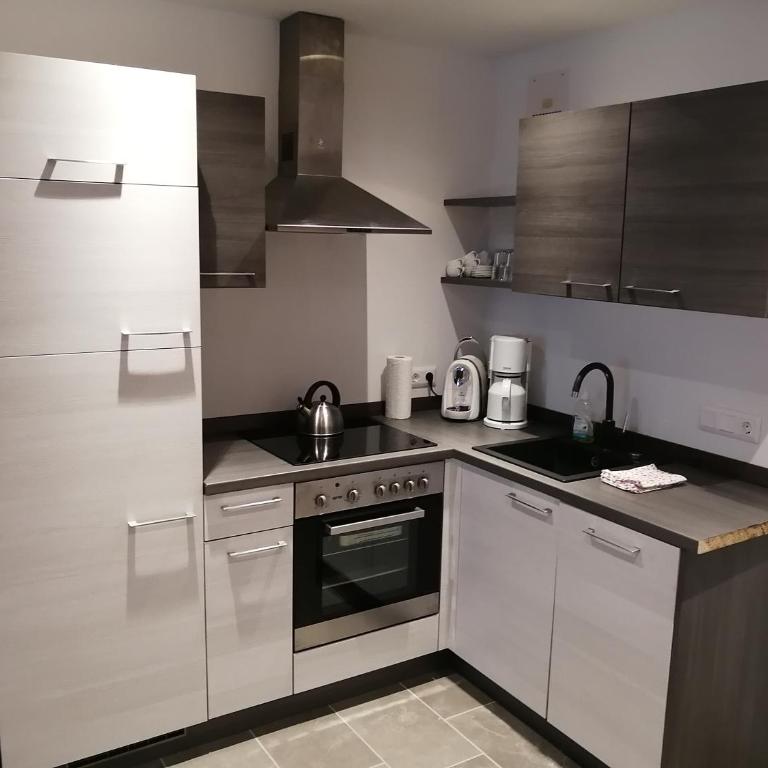 ALPINA Appartements Mallnitz - Apartment mit 2 Schlafzimmern und Bergblick - 15