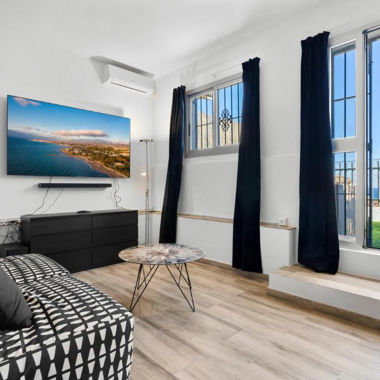 Stunning apt with seaview by Costarentals- Ref 162 - Apartamento de 3 dormitorios - 3