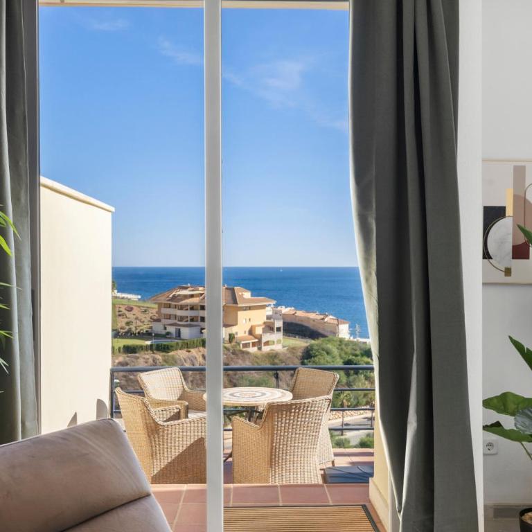 Stunning apt with seaview by Costarentals- Ref 162 - Apartamento de 3 dormitorios - 34