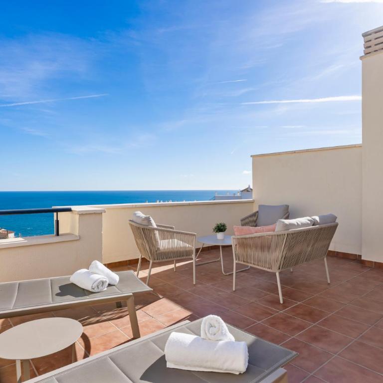 Stunning apt with seaview by Costarentals- Ref 162 - Apartamento de 3 dormitorios - 31