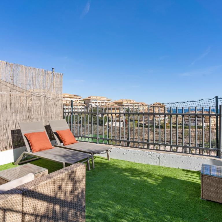Stunning apt with seaview by Costarentals- Ref 162 - Apartamento de 3 dormitorios - 32