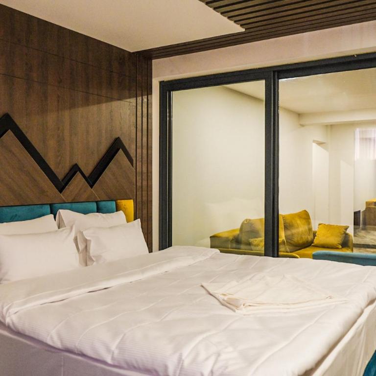 Harmonija Resort - Harmonia Palace - Junior Suite - 4