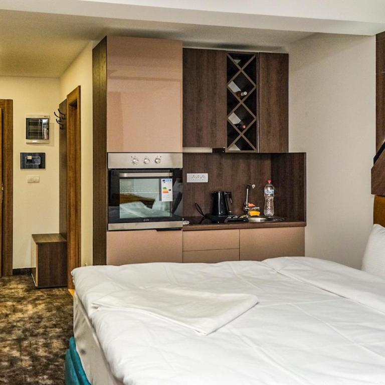 Harmonija Resort - Harmonia Palace - Suite - 3