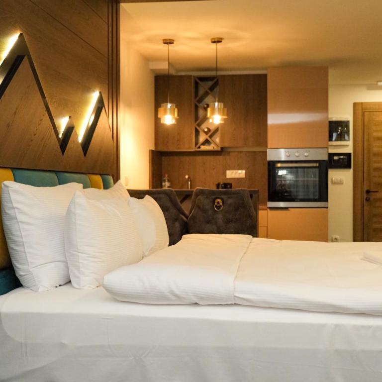 Harmonija Resort - Harmonia Palace - Junior Suite - 11