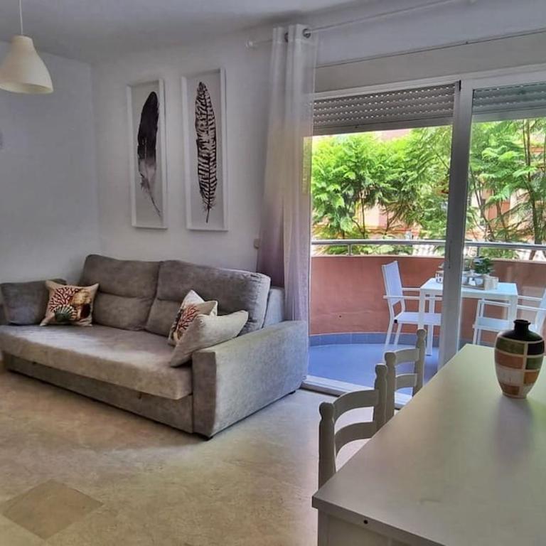 Acogedor apartamento en playa de los boliches - One-Bedroom Apartment - 1