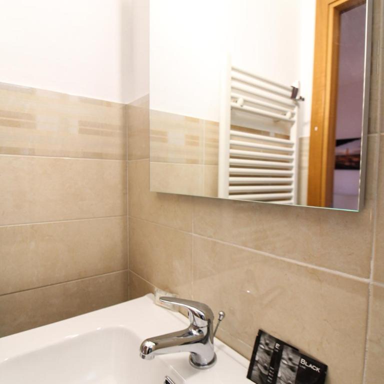 the house outside the walls - One-Bedroom Apartment - 22