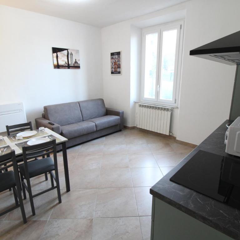 the house outside the walls - One-Bedroom Apartment - 5