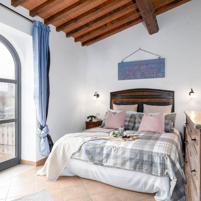 Agriturismo e Maneggio Poggio Leone - Ampia Camera Matrimoniale/Doppia con Letti Singoli - 1