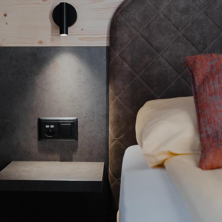Hotel Central Wolter - Grindelwald - Standard Doppelzimmer - 4