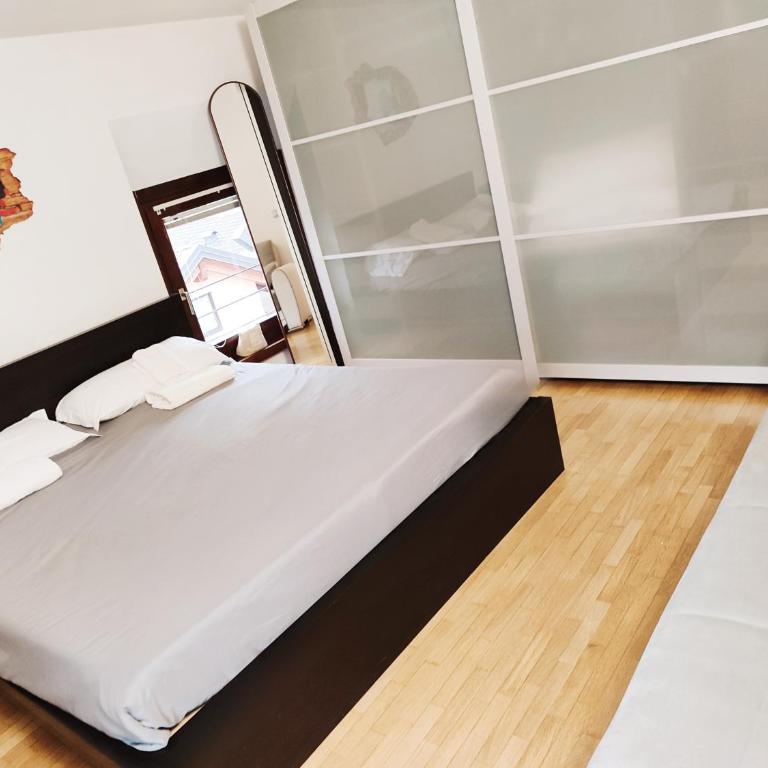 1Dest - King Of The Lake - Appartamento con 2 Camere da Letto - 13