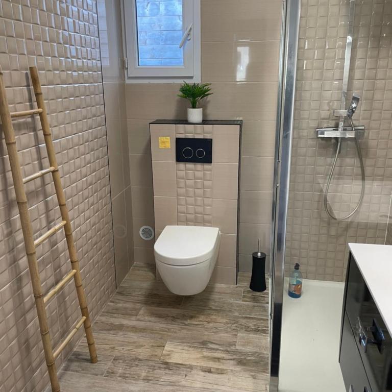 Joli Rez de jardin 4 pièces à Cagnes sur Mer - Apartamento de 3 dormitorios - 20