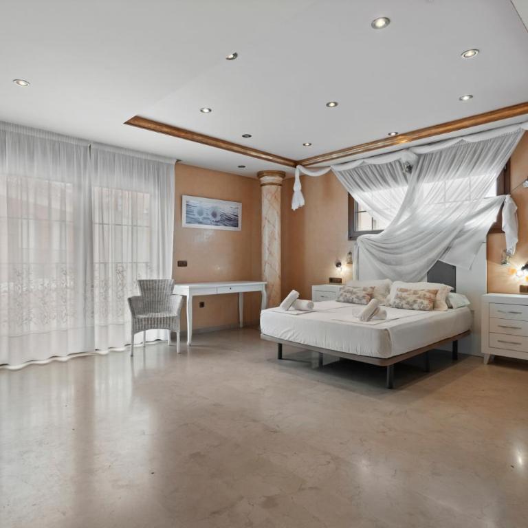 Villa Soler House in Malaga by Costarentals - MAL03 - Villa de 5 dormitorios - 24