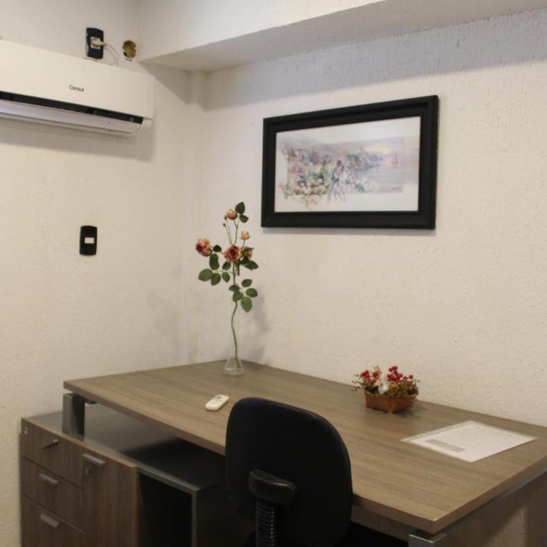 AP 411- Apart OH - Two-Bedroom Apartment - 2