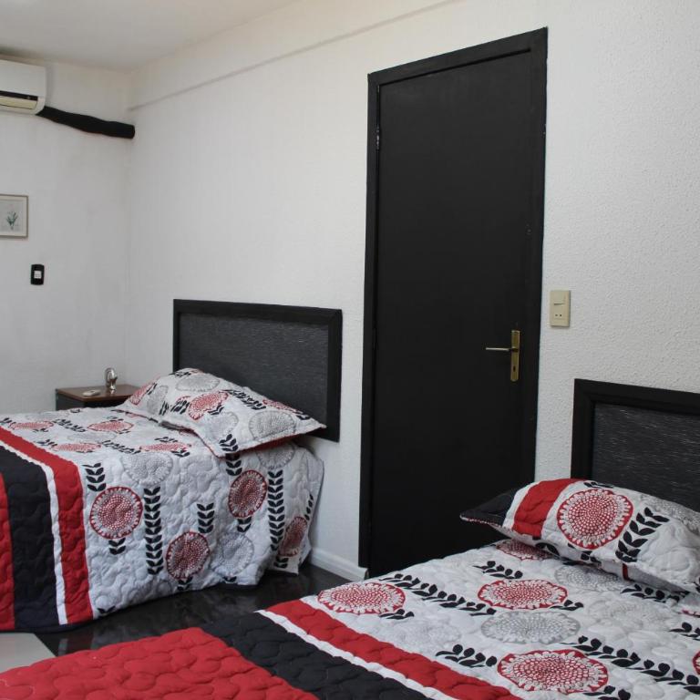 AP 80- Apart OH - Two-Bedroom Apartment - 3
