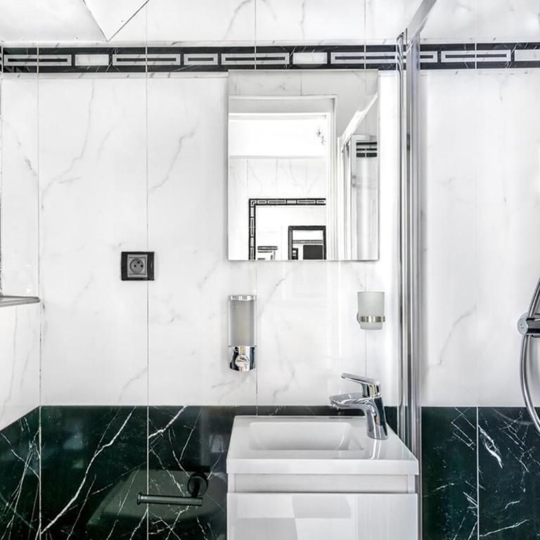 Studio Colisee - Champs Elysees by B'Your Home - Studio Duplex - 9