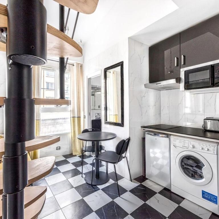 Studio Colisee - Champs Elysees by B'Your Home - Studio Duplex - 11