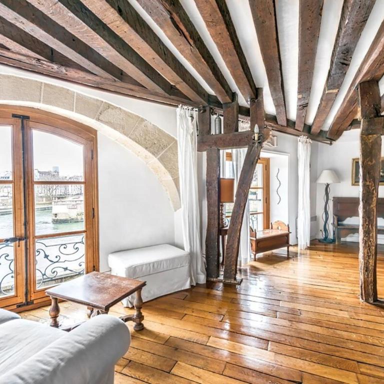 Ile Saint Louis - Quai d'Orleans 2bdr by B'Your Home - Appartement 2 Chambres - 5