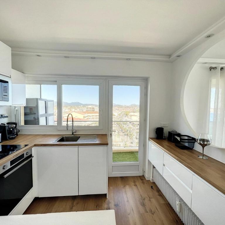Frejus Plage - T2 -Vue mer féérique - Appartement 1 Chambre - 9