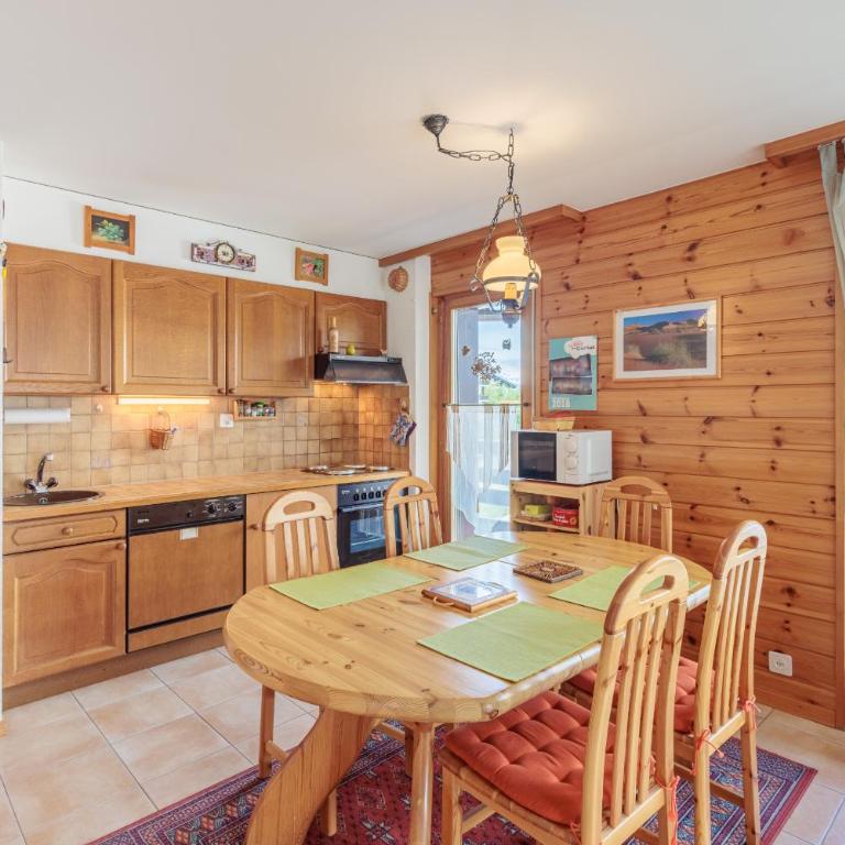 Baccara E4 - 4 pers - centre station - Standard Apartment - 5