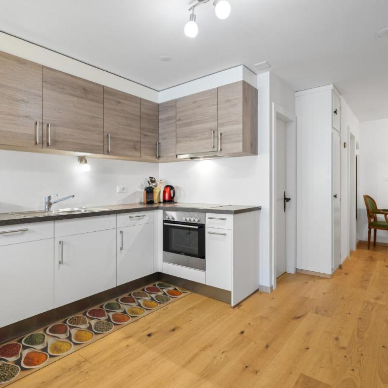 Les Platanes F1 - 6 pers - centre - Apartment mit 3 Schlafzimmern - 3