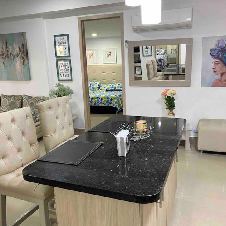 Apto 3002 Cartagena frente al mar- edificio Palmetto, piso 30 - Apartamento de 2 dormitorios - 63